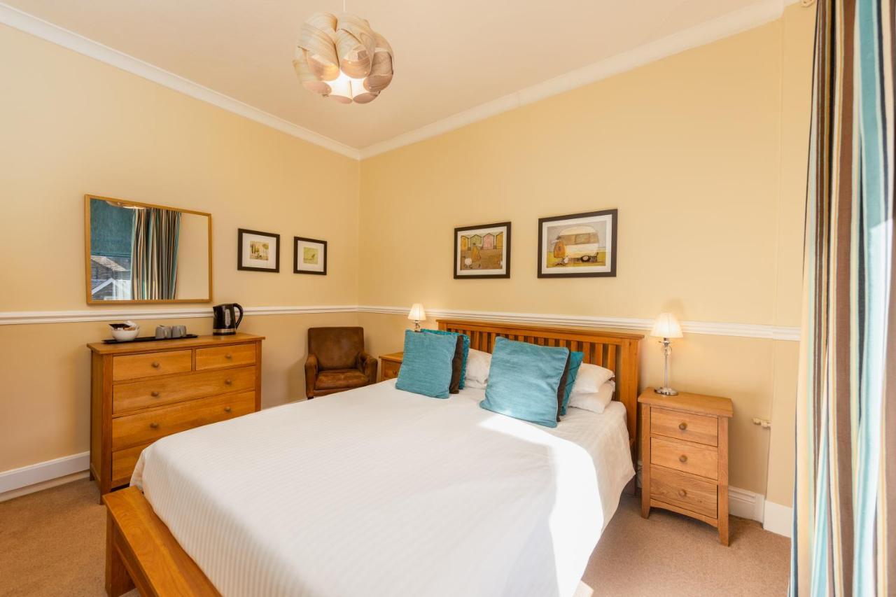 The Gables Guest House Ambleside Bagian luar foto