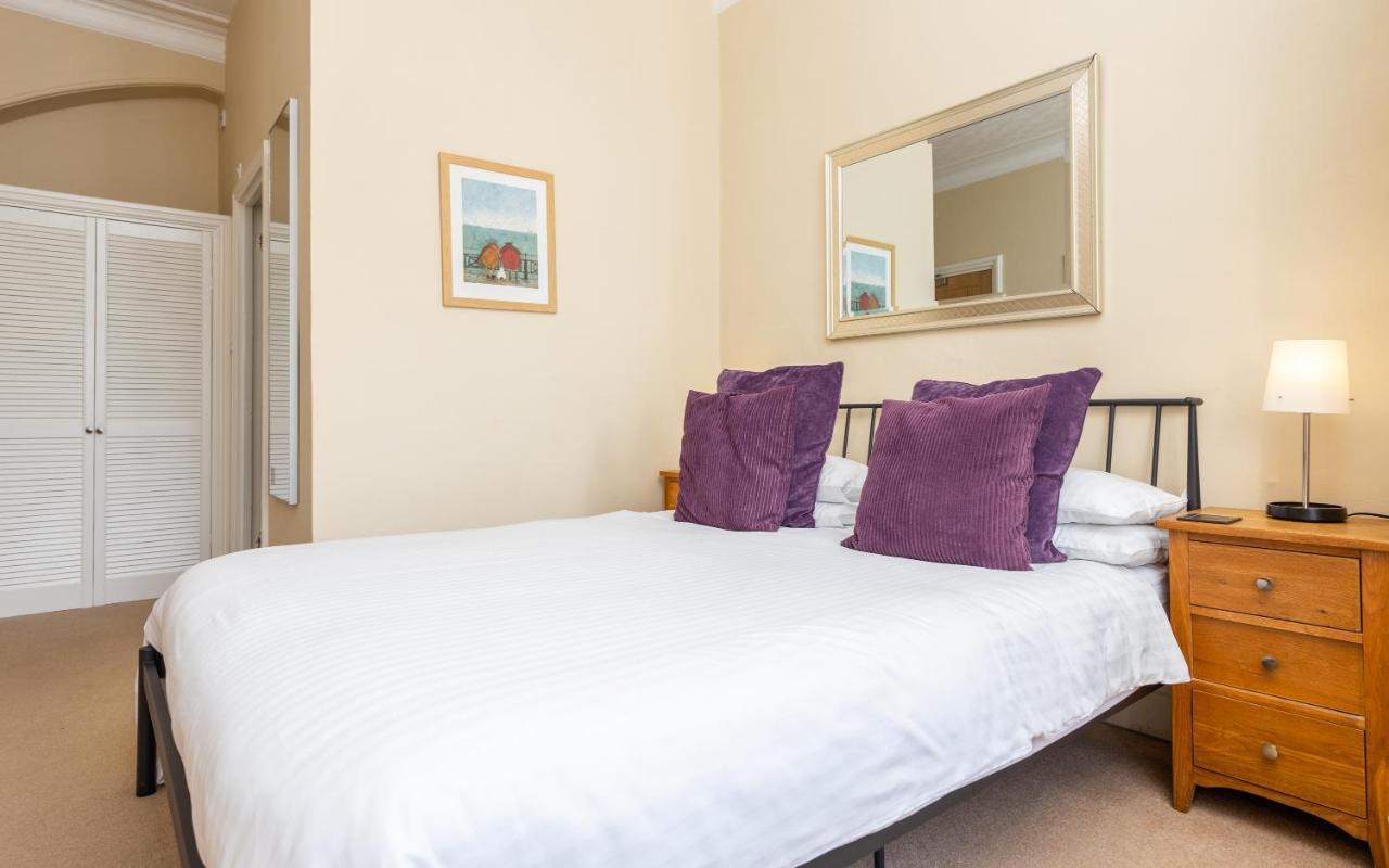 The Gables Guest House Ambleside Bagian luar foto