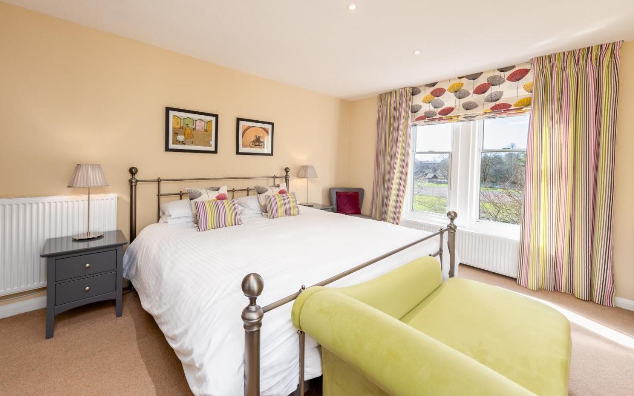 The Gables Guest House Ambleside Bagian luar foto